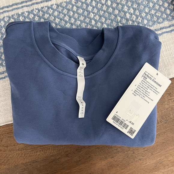 Lululemon Perfectly Oversized Crew - Picture 1 of 4